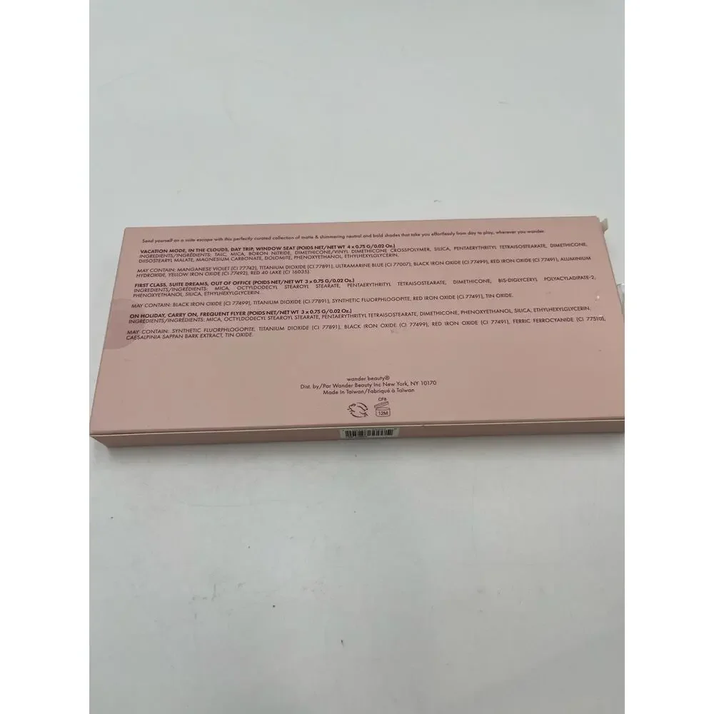 Wander‎ Beauty Suite Escape 10-Shade Eyeshadow Palette New
